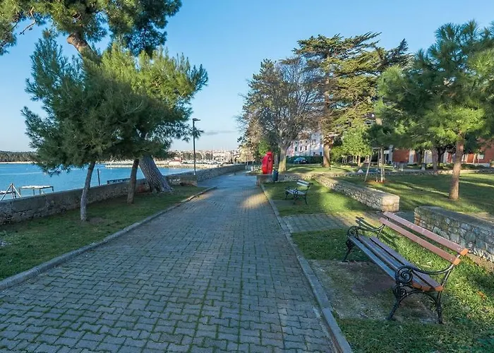 Hannah Novigrad Istria