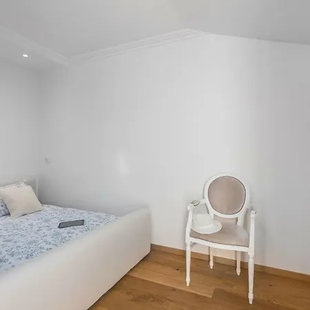 Hannah Apartment *